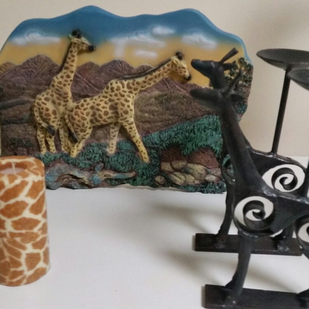 Giraffe wall plaque, candle holders with candles